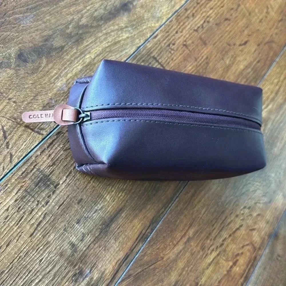 Cole Haan Leather toiletry Bag